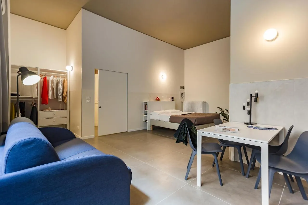 Dreams Hotel Residenza Corso Magenta Milano 2*,  Italia